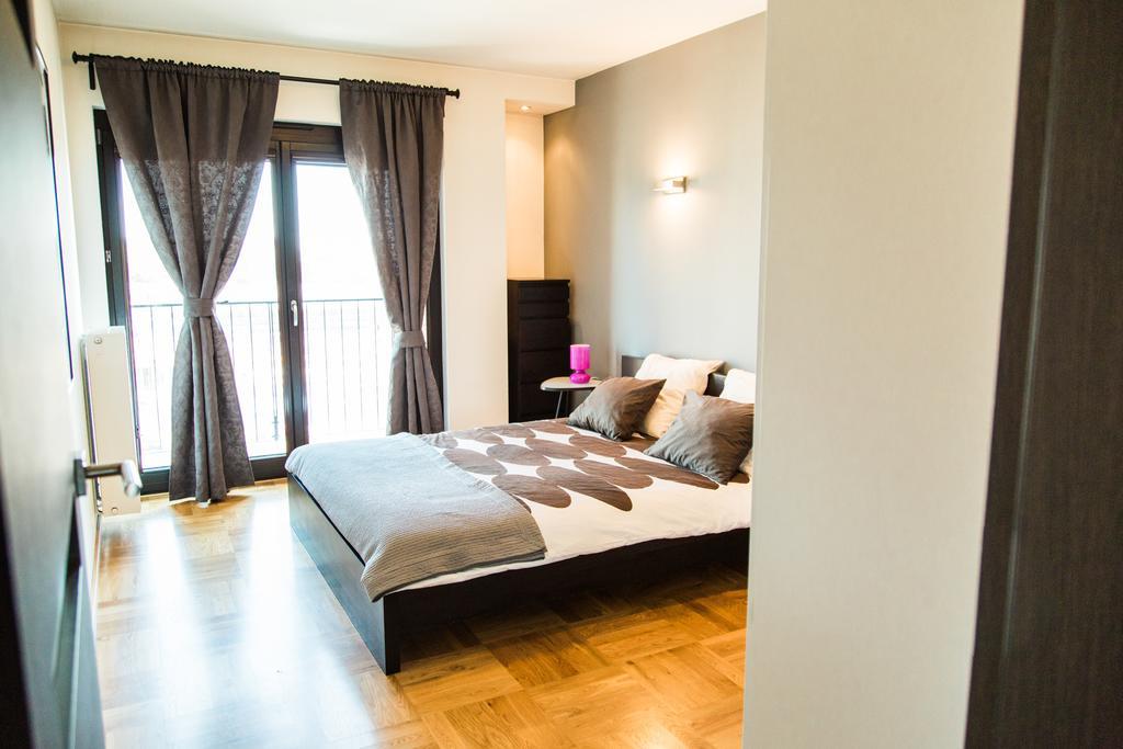 Modern Apartment In City Center Cracóvia Exterior foto