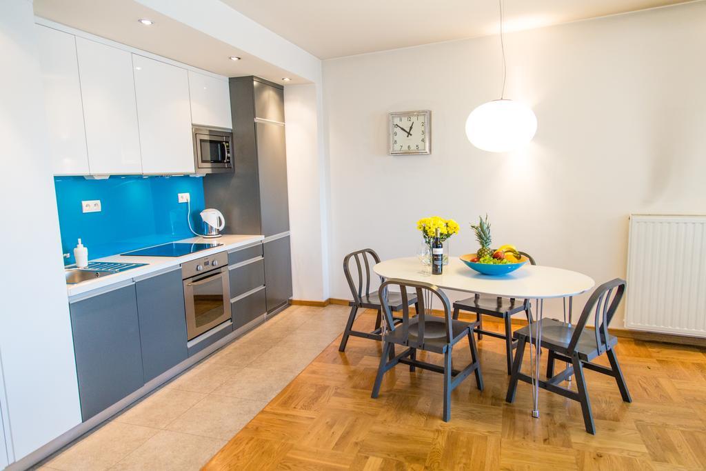 Modern Apartment In City Center Cracóvia Exterior foto